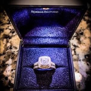 Verragio wedding ring set